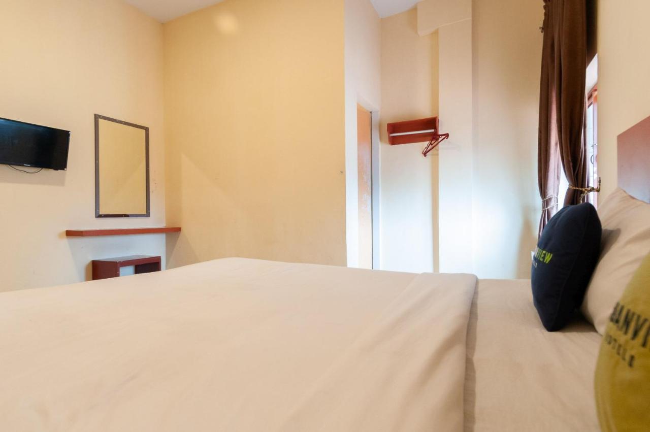 Urbanview Hotel Syariah Residence Medan By Reddoorz Exterior foto